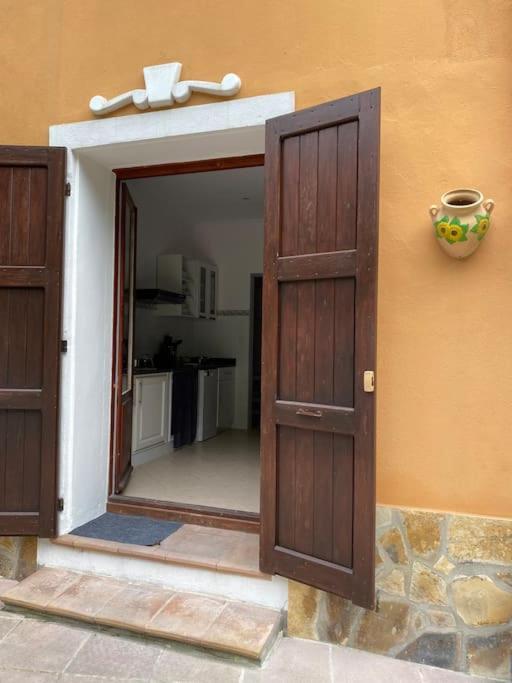 Villa Serenice - F2 Au Calme, Climatise, Wifi Et Parking Gratuit Exterior foto